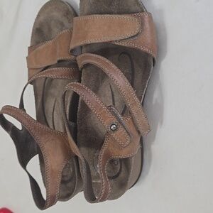 Abeo Tan Leather Wedge Sandals 8